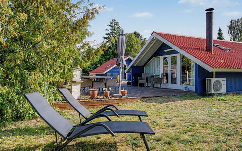 Lycka - 700M from the Sea: Wood, Home, Porch, Deck, Hardwood, Roof, Wood Stain, Wood Flooring, Eco Hotel