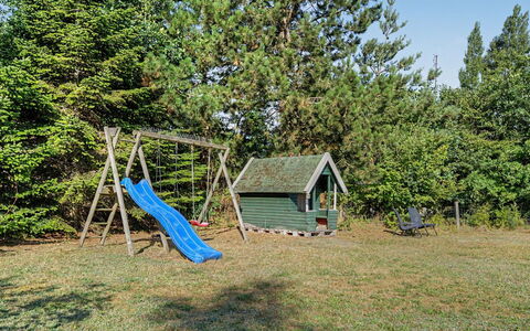 Lycka - 700M from the Sea: Wood, Home, Porch, Deck, Hardwood, Roof, Wood Stain, Wood Flooring, Eco Hotel