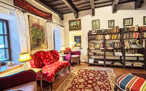 Himmelreichmühle: Wall, Interior Design, Furniture, Ceiling, Flooring, Home, Room, Floor, Picture Frame, Living Room