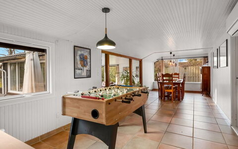 Blandina - 500M from the Sea: Interior Design, Wood, Furniture, Flooring, Ceiling, Floor, Lighting, Light Fixture, Room, Hardwood