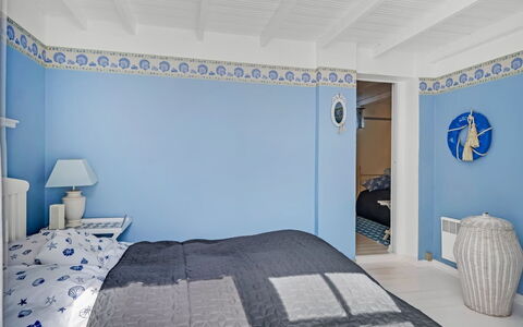 Åsta - 200M from the Sea: Blue, Wall, Interior Design, Bedroom, Ceiling, Bed, Floor, Flooring, Textile, Home