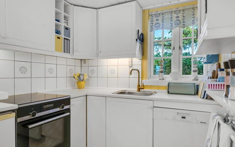Åsta - 200M from the Sea: Kitchen Appliance, Kitchen, Major Appliance, Countertop, Interior Design, Cabinetry, Flooring, Home Appliance, Floor, Room