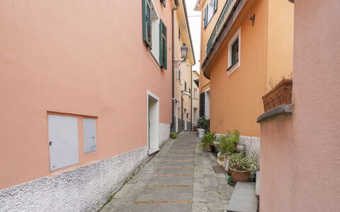 A Cà di Fratti: Water, Body Of Water, Coast, Coastal And Oceanic Landforms, Sea, Residential Area, Landscape, Ocean, Headland