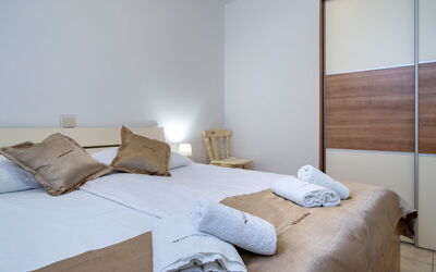Accommodation:&nbsp;Mistral 111.4