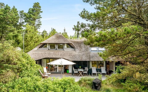 Lene - 2Km from the Sea: House, Roof, Home, Cottage, Shed, Garden Buildings, Siding, Yard, Log Cabin, Hut