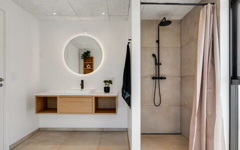 Marten - 500M from the Sea: Flooring, Interior Design, Wall, Floor, Plumbing Fixture, Ceiling, Light Fixture, Bathroom, Lighting, Sink