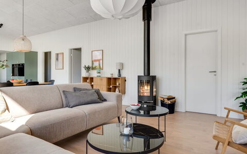 Marten - 500M from the Sea: Interior Design, Flooring, Furniture, Wood, Living Room, Floor, Couch, Ceiling, Home, Wood Flooring