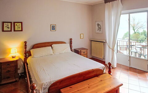 Iside: Furniture, Bed, Bedroom, Interior Design, Bed Sheet, Flooring, Bedding, Wood, Floor, Room