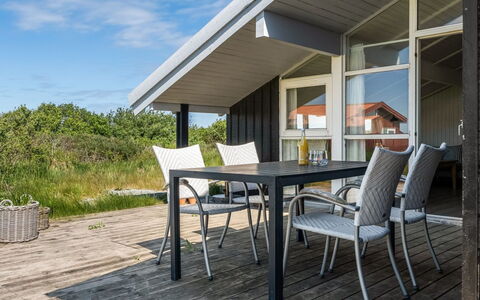 Askrik - 350M from the Sea: House, Home, Door, Roof, Cottage, Estate, Garden, Shade, Siding, Yard