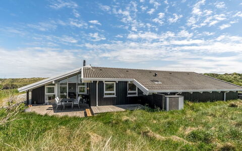 Askrik - 350M from the Sea: House, Home, Door, Roof, Cottage, Estate, Garden, Shade, Siding, Yard