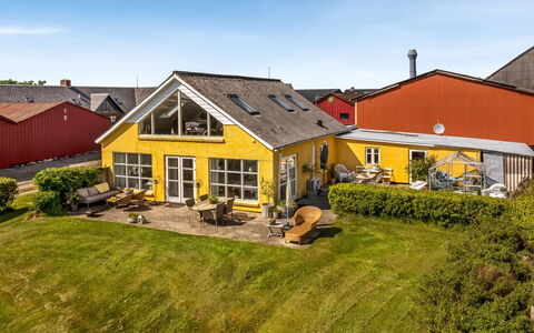 Jurien - 50M to the Fjord: Furniture, Wood, Interior Design, Flooring, Floor, Chair, Room, Ceiling, Living Room, Apartment