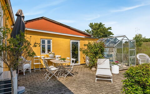 Jurien - 50M to the Fjord: Furniture, Wood, Interior Design, Flooring, Floor, Chair, Room, Ceiling, Living Room, Apartment