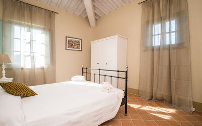 Appartamento Cipresso: Bed, Interior Design, Furniture, Bedroom, Floor, Flooring, Ceiling, Bed Frame, Bedding, Room