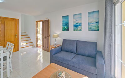 Accommodation:&nbsp;Imperial Park 971.8