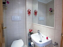 Accommodation:&nbsp;Imperial Park 971.5
