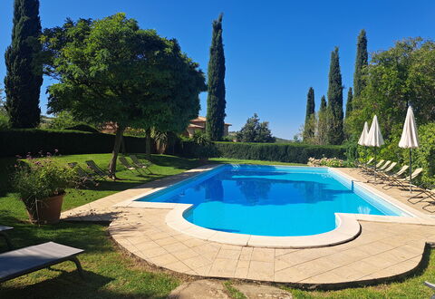 Podere Peteglia: Swimming Pool, Blue, Resort, Garden, Estate, Eco Hotel, Landscaping, Shade, Hacienda, Thermae
