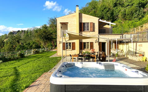 La Casa nel Bosco: Swimming Pool, Resort, Eco Hotel, Flowerpot, Outdoor Furniture, Umbrella, Houseplant, Hotel, Chair, Yard