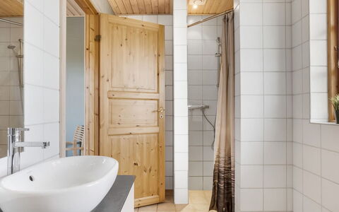 Uolevi - 1.1Km from the Sea: Flooring, Interior Design, Plumbing Fixture, Floor, Wall, Wood, Bathroom, Bathroom Sink, Sink, Ceiling