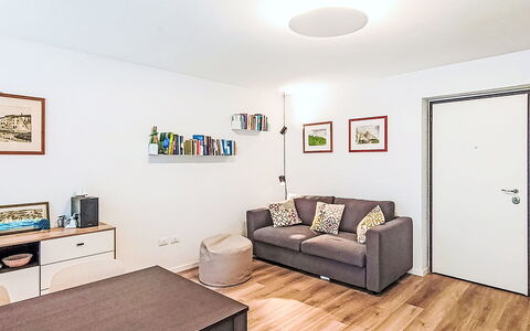 Tra Gli Ulivi: Furniture, Interior Design, Flooring, Wall, Floor, Room, Couch, Ceiling, Wood, Living Room