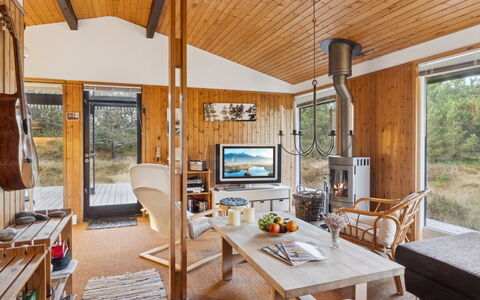 Sarita - 200M from the Sea: Wood, Ceiling, Interior Design, Room, Cottage, Wood Stain, Hardwood, Log Cabin, Chair, Living Room