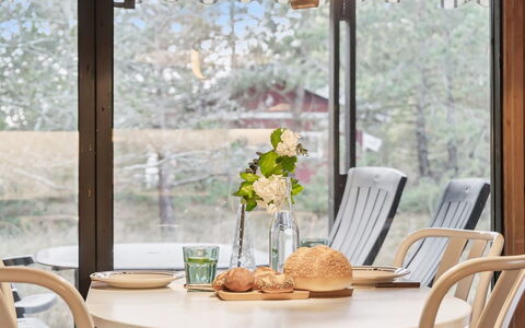 Sarita - 200M from the Sea: Furniture, Wood, Interior Design, Table, Dining Room, Kitchen & Dining Room Table, Chair, Lighting, Restaurant, Glass