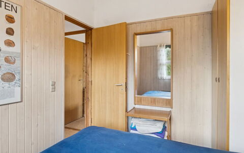 Sarita - 200M from the Sea: Wood, Interior Design, Flooring, Floor, Bedroom, Ceiling, Room, Bed, Furniture, Home