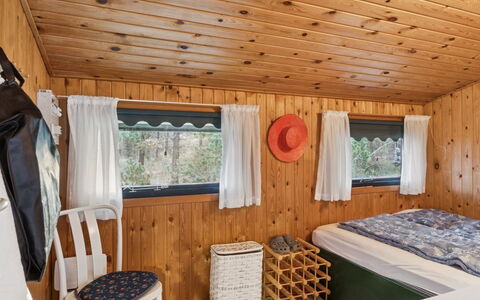 Sarita - 200M from the Sea: Wood, Interior Design, Furniture, Ceiling, Room, Wood Stain, Hardwood, Bedroom, Bed, Log Cabin
