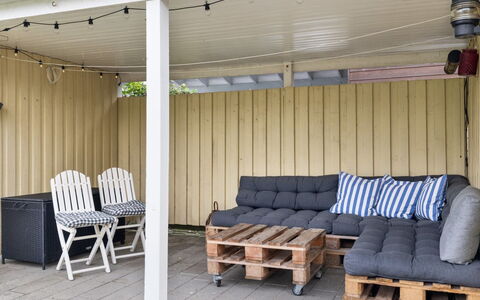 Lenya - 60M from the Sea: Blue, Cottage, House, Home, Farmhouse, Estate, Siding