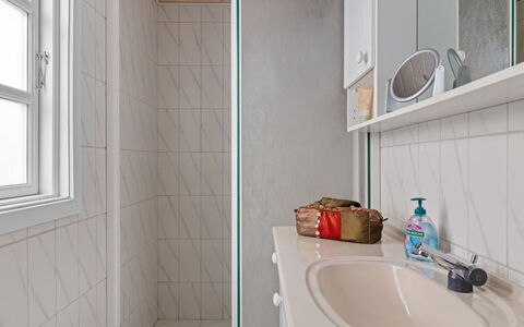 Lenya - 60M from the Sea: Wall, Flooring, Interior Design, Plumbing Fixture, Floor, Bathroom, Plumbing, Sink, Ceiling, Room