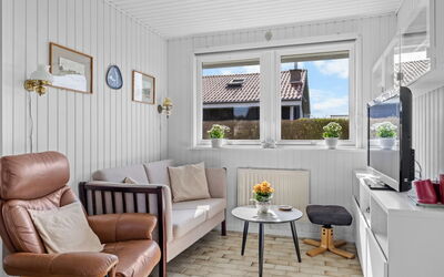 Edeltraud - 100M from the Sea