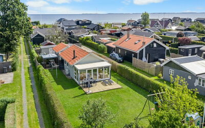 Edeltraud - 100M from the Sea