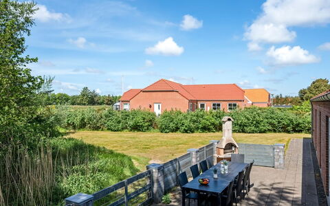 Sod - 3.2Km from the Sea: Sky, Grass, Roof, Home, House, Shrub, Residential Area, Land Lot, Landscape, Cloud