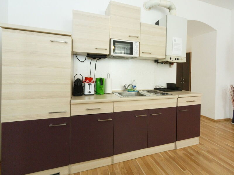 Appartement in Fünfhaus mit Garten