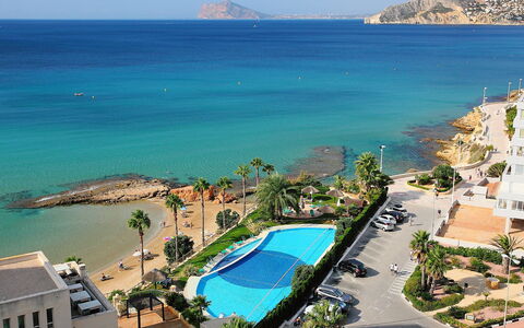 Sotavento: Coast, Swimming Pool, Property, Coastal And Oceanic Landforms, Resort, Sea, Vacation, Azure, Bay, Resort Town