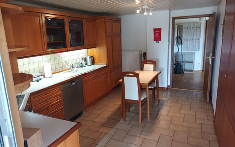 3 Zimmer 1. Og 100Qm