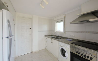 Accommodation:&nbsp;Playsol 390.1
