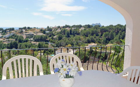 La Vina: Property, Real Estate, Arch, Estate, House, Building, Architecture, Room, Home, Mansion