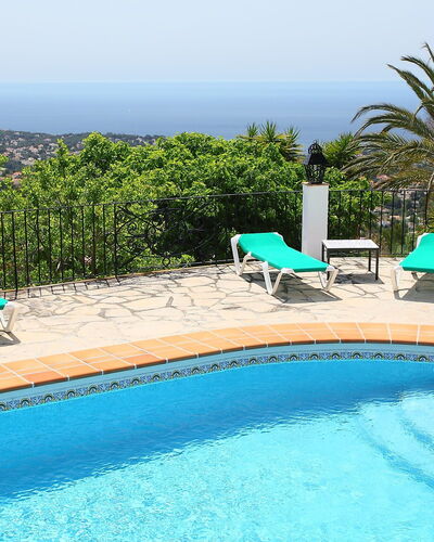 Baile del Sol: Swimming Pool, Property, Vacation, Resort, Sunlounger, Leisure, Real Estate, Villa, House, Outdoor Furniture