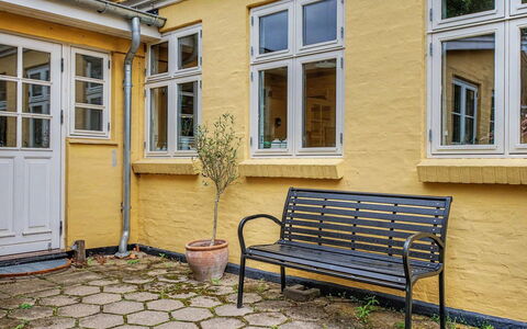 Noreen - 500M from the Sea: Blue, Cottage, House, Home, Farmhouse, Estate, Siding