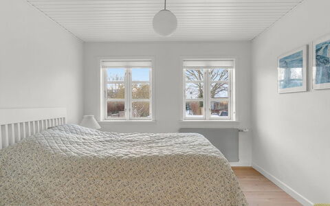 Noreen - 500M from the Sea: Interior Design, Bedroom, Wood, Flooring, Ceiling, Floor, Bed, Bedding, Bed Sheet, Bed Frame
