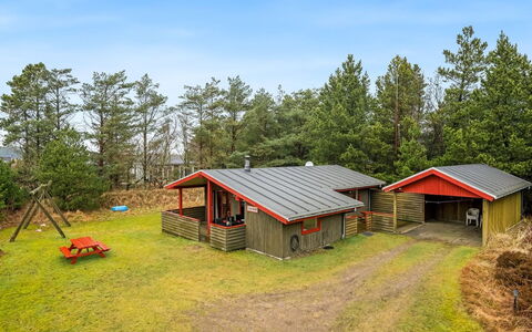 Samine - 1.2Km from the Sea: Home, Roof, House, Door, Cottage, Shade, Garden, Groundcover, Porch, Yard