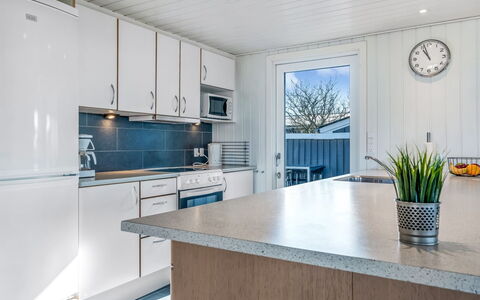 Galmand - 75M to the Fjord: Kitchen, Home, Countertop, Major Appliance, Tap, Kitchen Appliance, Hardwood, Plumbing Fixture, Cabinetry, Sink