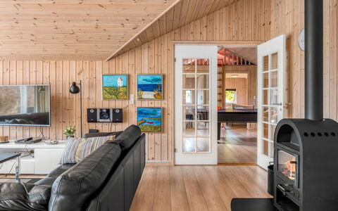 Botwith - 2.8Km from the Sea: Wood, Flooring, Floor, Wood Flooring, Interior Design, Ceiling, Furniture, Home, Living Room, Room
