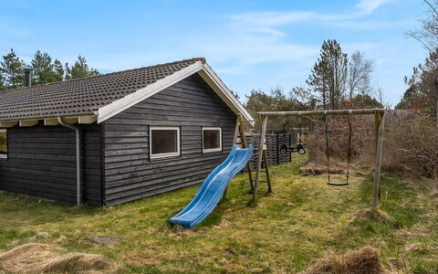 Botwith - 2.8Km from the Sea: Furniture, Wood, Interior Design, Flooring, Floor, Chair, Room, Ceiling, Living Room, Apartment