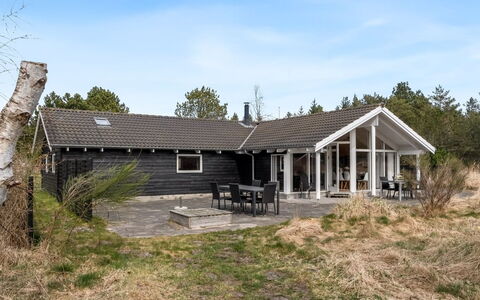 Botwith - 2.8Km from the Sea: Furniture, Wood, Interior Design, Flooring, Floor, Chair, Room, Ceiling, Living Room, Apartment