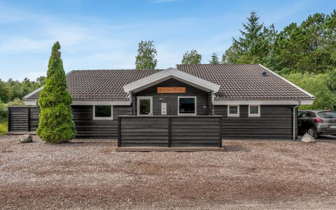Alisa - 1.9Km from the Sea: Blue, Cottage, House, Home, Farmhouse, Estate, Siding