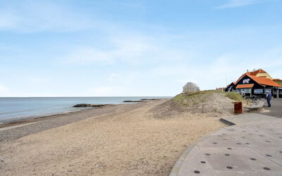 Annrike - 900M from the Sea