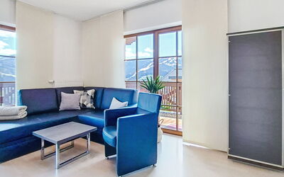 Accommodation:&nbsp;Reitdorf 800.2