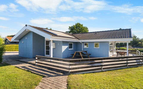 Sybil - 350M from the Sea: Roof, Home, Door, Cottage, Shade, Siding, Yard, Estate, Backyard