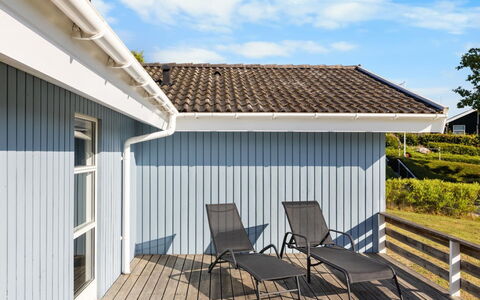 Sybil - 350M from the Sea: Roof, Home, Door, Cottage, Shade, Siding, Yard, Estate, Backyard